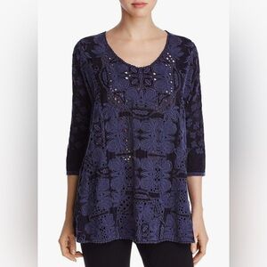 Johnny Was Christina Top embroidered top flowy silhouette Medium